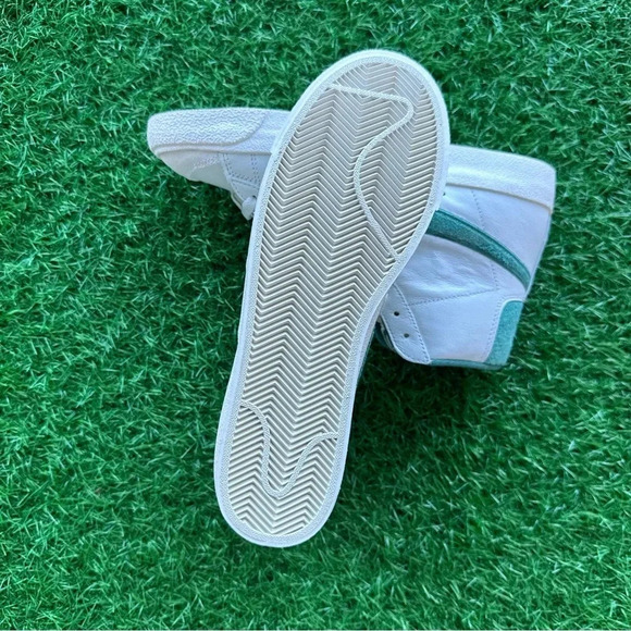 Nike Blazer Mid ‘77 Prm Summit White / Coastal Phantom - Picture 7 of 8